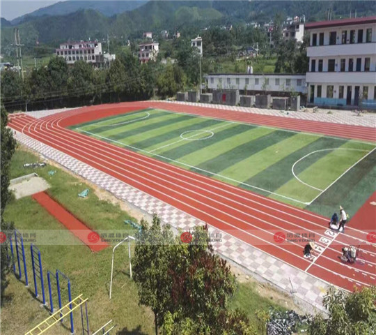 江西省大餘縣吉村中學